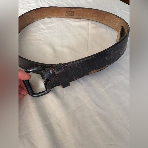 Vintage Levi's Italian Leather Belt Size 90 / M